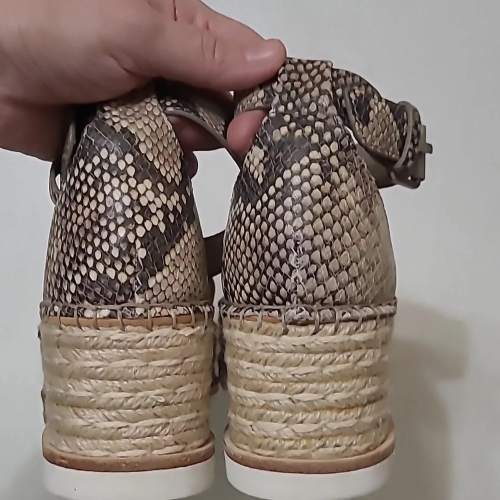 Dolce Vita snakeskin & suede platform espadrilles sandals size 8.5
